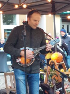 photo_2025-10-03_19-44-00